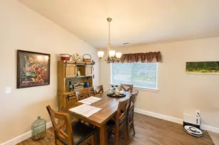 596 E Lauren Ave, Hermiston, OR 97838 - Photo 8