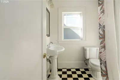 3841 NE 74th Ave, Portland, OR 97213 - Photo 26