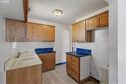 2551 Cambridge St, West Linn, OR 97068 - Photo 6