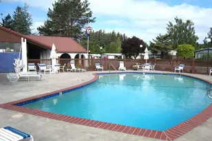 17201 SW Eldorado Dr, Portland, OR 97224 - Photo 24