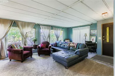 17201 SW Eldorado Dr, Portland, OR 97224 - Photo 6