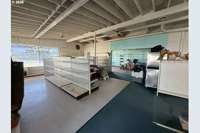 725 Ave J, Seaside, OR 97138 - Photo 34