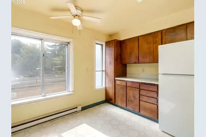 1820 E 33rd St, Vancouver, WA 98663 - Photo 16