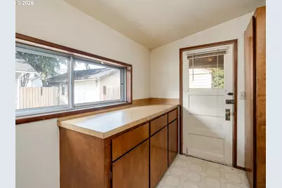 1820 E 33rd St, Vancouver, WA 98663 - Photo 28