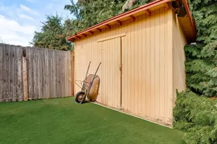 1820 E 33rd St, Vancouver, WA 98663 - Photo 36