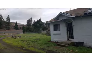 9643 Old Hwy 99, Dillard, OR 97432 - Photo 1