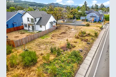 750 17th Ave, Seaside, OR 97138 - Photo 4