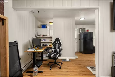 12011 SE Market St, Portland, OR 97216 - Photo 18