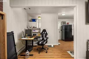 12011 SE Market St, Portland, OR 97216 - Photo 18