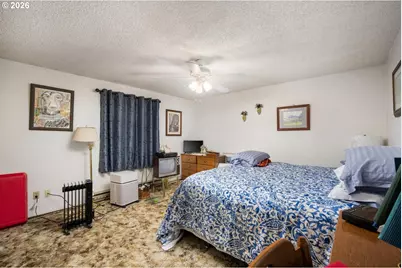 12011 SE Market St, Portland, OR 97216 - Photo 30
