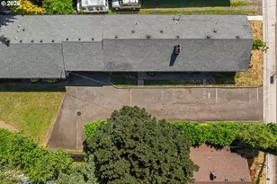 12011 SE Market St, Portland, OR 97216 - Photo 6