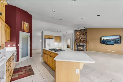 2635 NW Canyon Dr, Redmond, OR 97756 - Photo 12
