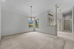 2635 NW Canyon Dr, Redmond, OR 97756 - Photo 14