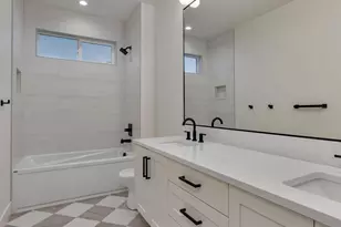 154 E Airedale Ave, La Center, WA 98629 - Photo 28