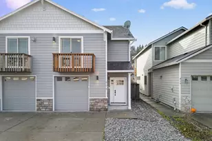 808 King Dr, Rainier, OR 97048 - Photo 2