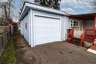 624 Tinamou Ln, Springfield, OR 97477 - Photo 30