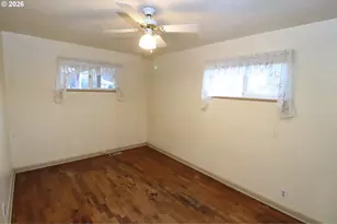 624 Tinamou Ln, Springfield, OR 97477 - Photo 16