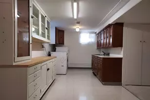 10329 NE Brazee St, Portland, OR 97220 - Photo 22