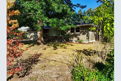 10329 NE Brazee St, Portland, OR 97220 - Photo 2