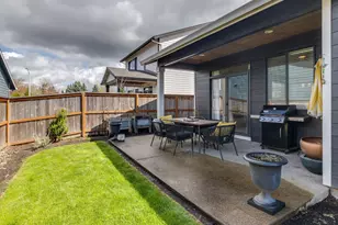 2893 4th St, Hubbard, OR 97032 - Photo 28