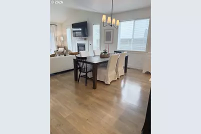 2893 4th St, Hubbard, OR 97032 - Photo 6