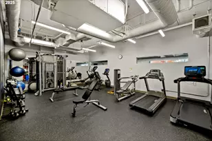 949 NW Overton St, Portland, OR 97209 - Photo 28