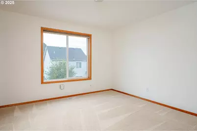 18254 SW Smokette Ln, Beaverton, OR 97003 - Photo 24