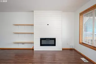 18254 SW Smokette Ln, Beaverton, OR 97003 - Photo 6