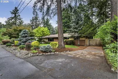 916 NE 111th Ave, Portland, OR 97220 - Photo 4