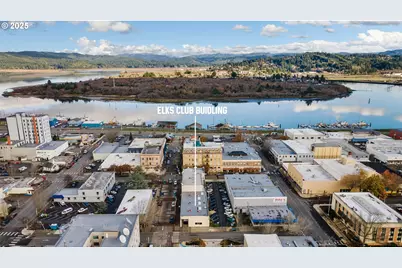 265 Central Ave, Coos Bay, OR 97420 - Photo 4