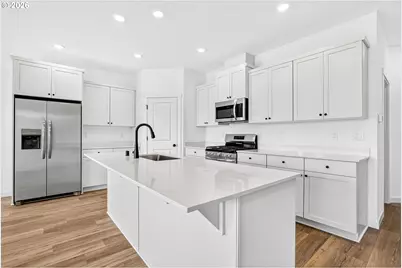 2327 Ash St, Woodland, WA 98674 - Photo 2