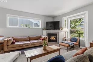 1924 SE Sherrett St, Portland, OR 97202 - Photo 4