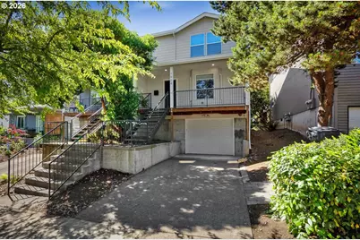 1924 SE Sherrett St, Portland, OR 97202 - Photo 1