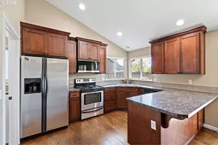 4964 Periwinkle Dr, Salem, OR 97317 - Photo 14