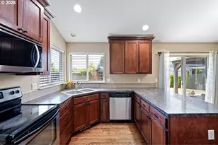 4964 Periwinkle Dr, Salem, OR 97317 - Photo 16