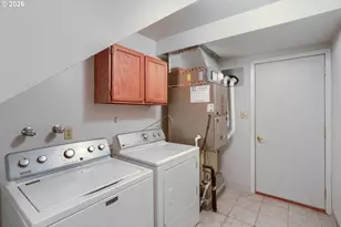 826 NE Hood St, Hillsboro, OR 97124 - Photo 20
