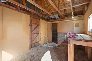 3503 Ehrck Hill Dr, Hood River, OR 97031 - Photo 30