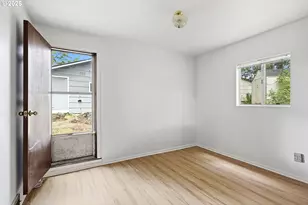 3503 Ehrck Hill Dr, Hood River, OR 97031 - Photo 22