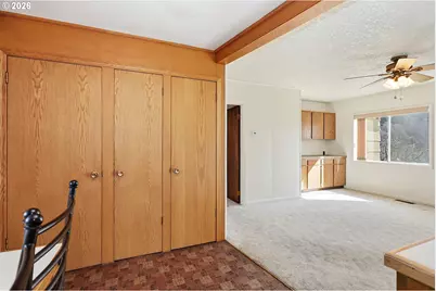 3503 Ehrck Hill Dr, Hood River, OR 97031 - Photo 14