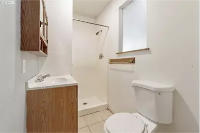 23939 Raze Rd, Elmira, OR 97437 - Photo 16