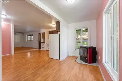 23939 Raze Rd, Elmira, OR 97437 - Photo 14