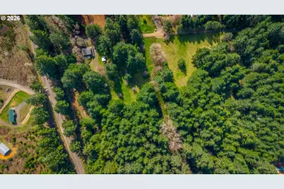 23939 Raze Rd, Elmira, OR 97437 - Photo 36