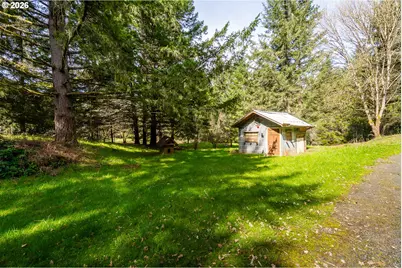23939 Raze Rd, Elmira, OR 97437 - Photo 34
