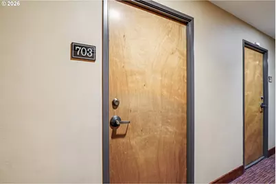 1005 SW Park Ave #703, Portland, OR 97205 - Photo 2