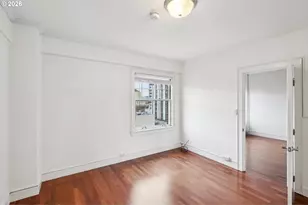1005 SW Park Ave, Portland, OR 97205 - Photo 8