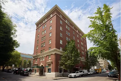 1005 SW Park Ave #703, Portland, OR 97205 - Photo 1
