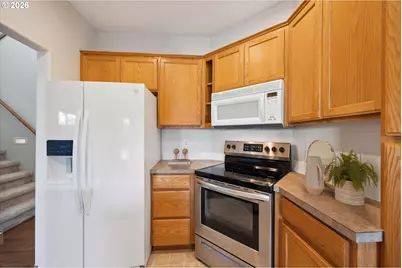 162 Alli Ct, Gladstone, OR 97027 - Photo 8