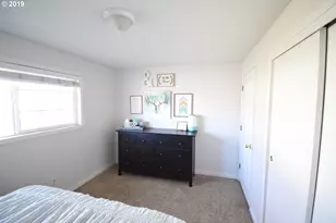 1412 T Ave, La Grande, OR 97850 - Photo 6