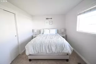 1412 T Ave, La Grande, OR 97850 - Photo 4