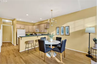 4714 SW 2nd Ct, Portland, OR 97239 - Photo 10